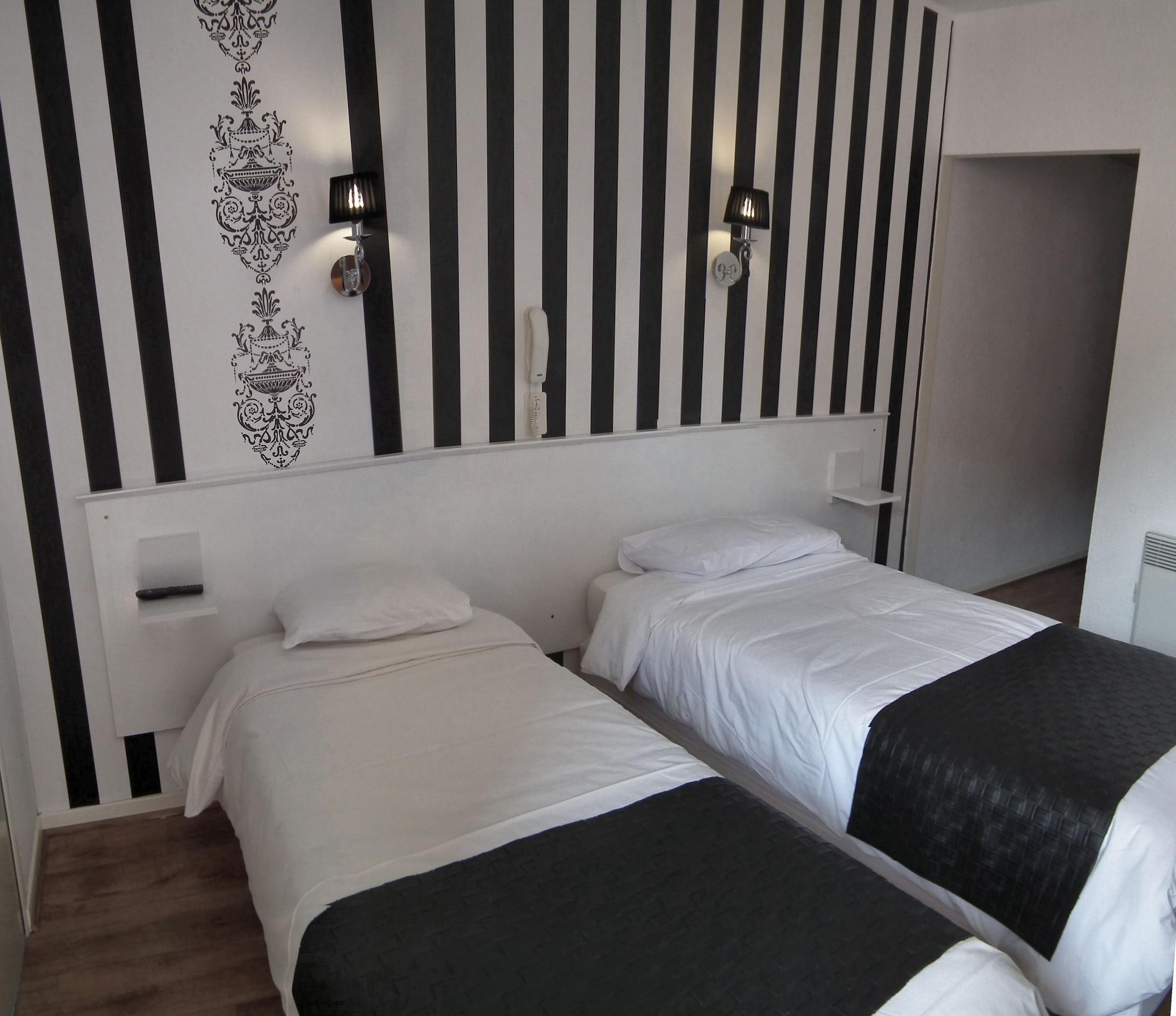 Hotel Des Pays Bas Lourdes Exterior foto